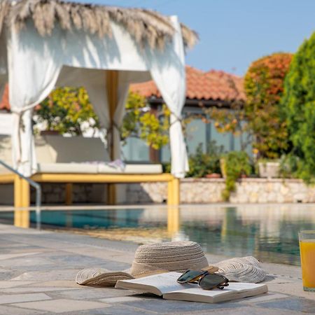 Elefteria Apts & Suites Колимбия Екстериор снимка