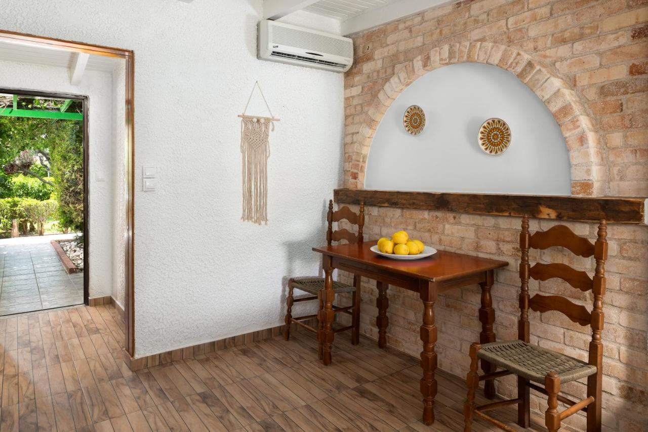 Elefteria Apts & Suites Колимбия Екстериор снимка