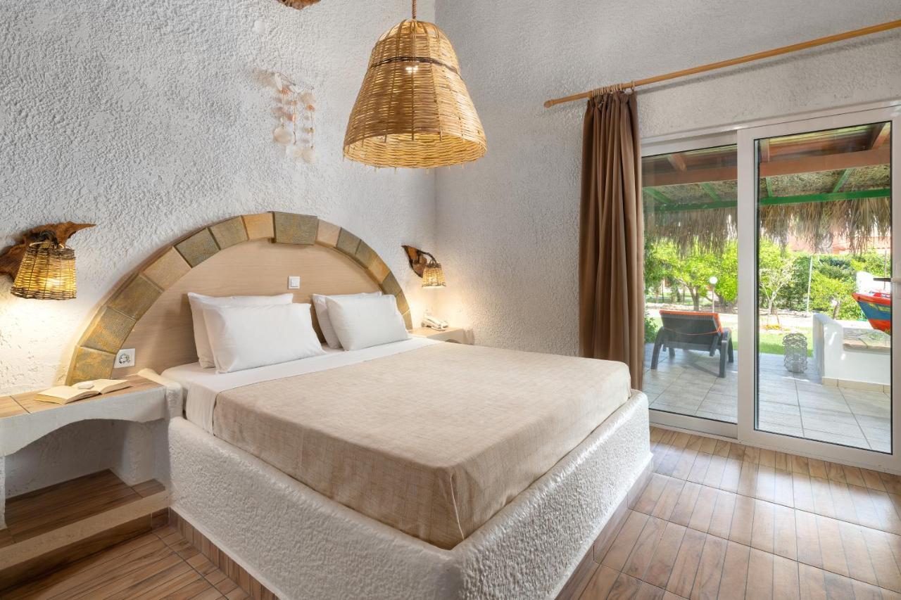 Elefteria Apts & Suites Колимбия Екстериор снимка