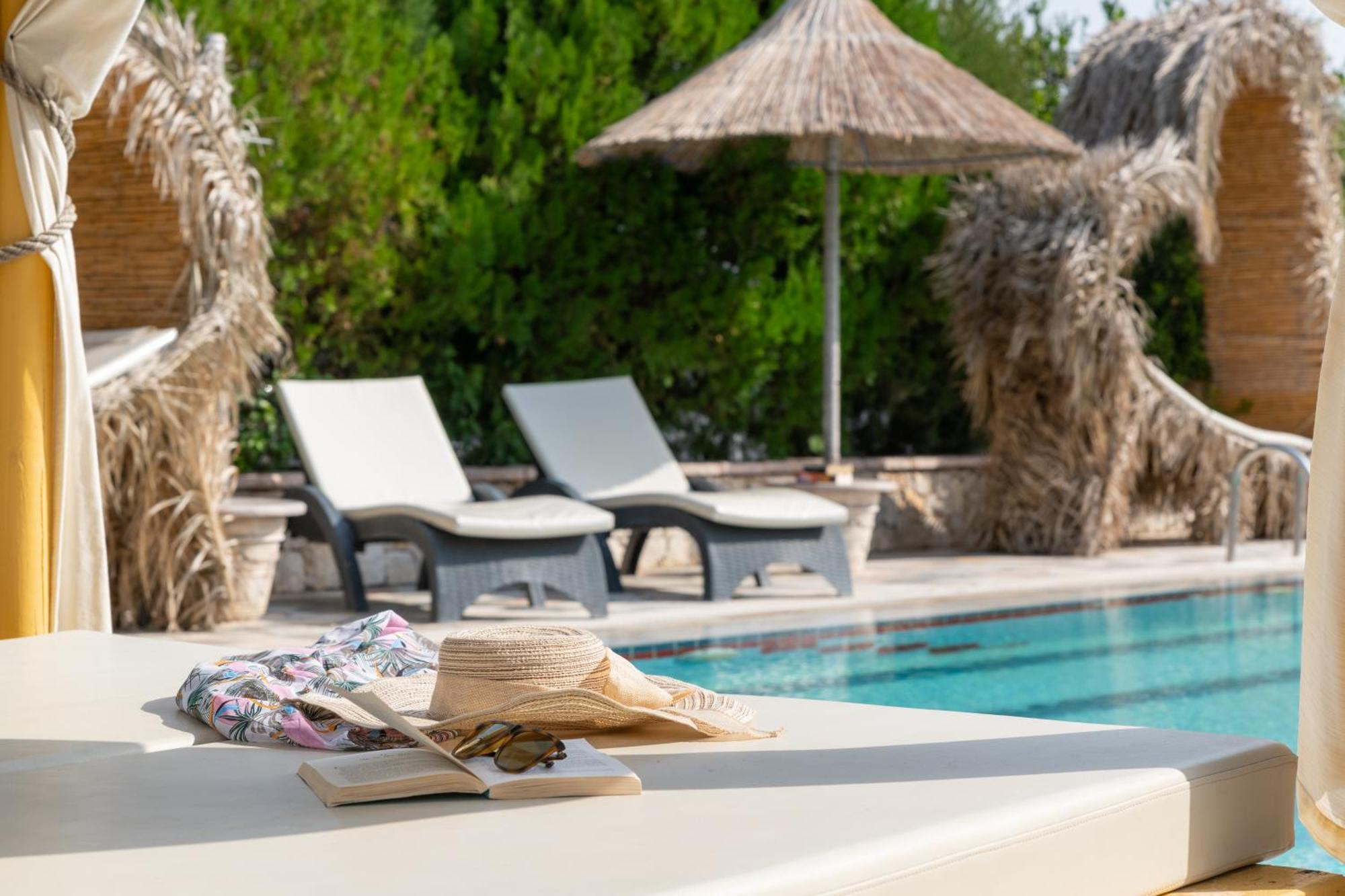 Elefteria Apts & Suites Колимбия Екстериор снимка
